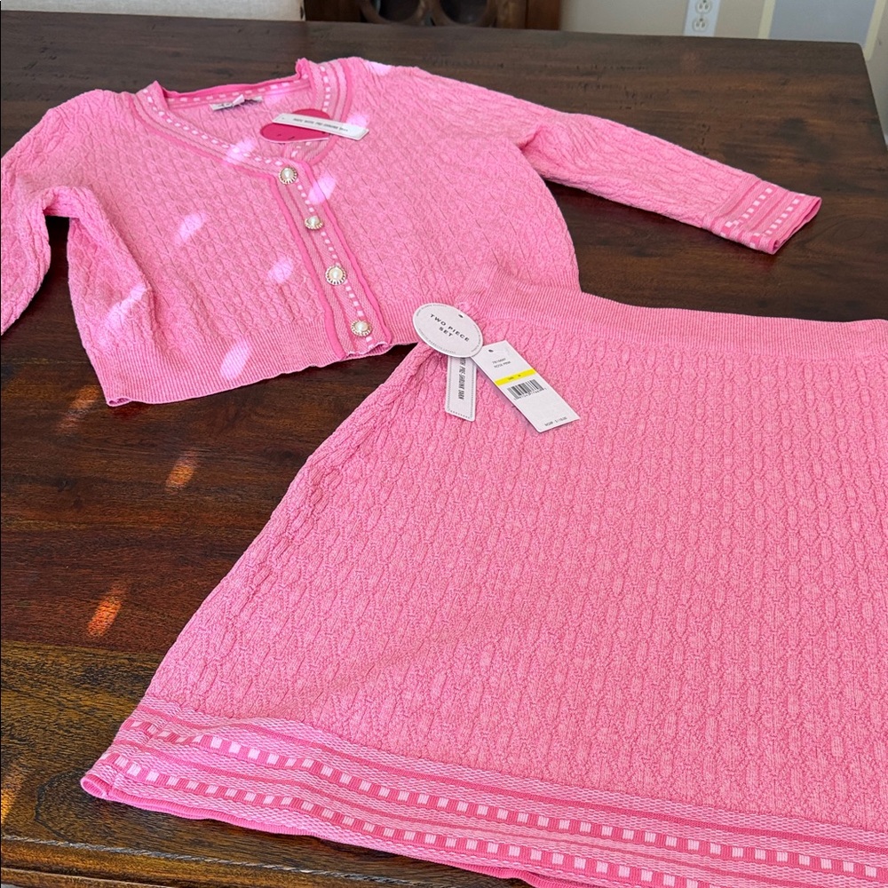 NWT Nanette Lepore Pink Textured Knit Set